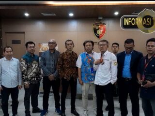 DPN PERADI SAI Protes Keras Penahanan Advokat Hendra Sianipar oleh Kejari Jakarta Utara