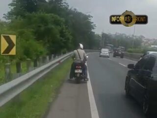 HP Ketinggalan di Rest Area Tol Semarang, Pemudik Panik Dibantu Polisi Hingga Kembali