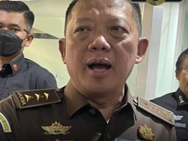 Febrie Adriansyah Tinggalkan Kursi Jampidsus, Kejagung Pastikan Penanganan Perkara Tetap Berjalan